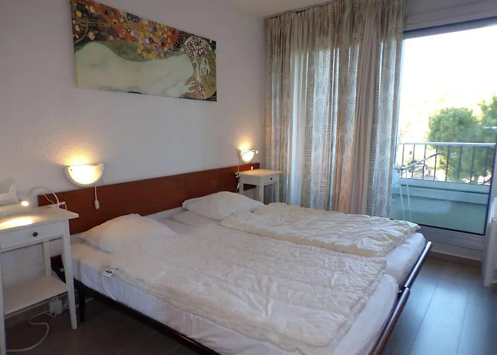 T2 Cabine, Piscine, Proche Et Commerces, Quartier Animate, Garage Inclus - Fr-1-328-207 Apartmán La Grande Motte